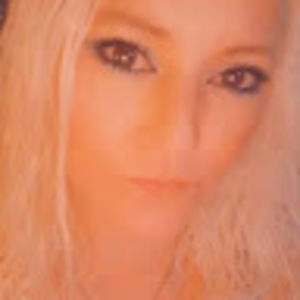 Meet your Posher, Marci